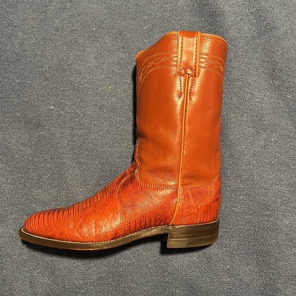 Justin Boots - Picture 4 of 9